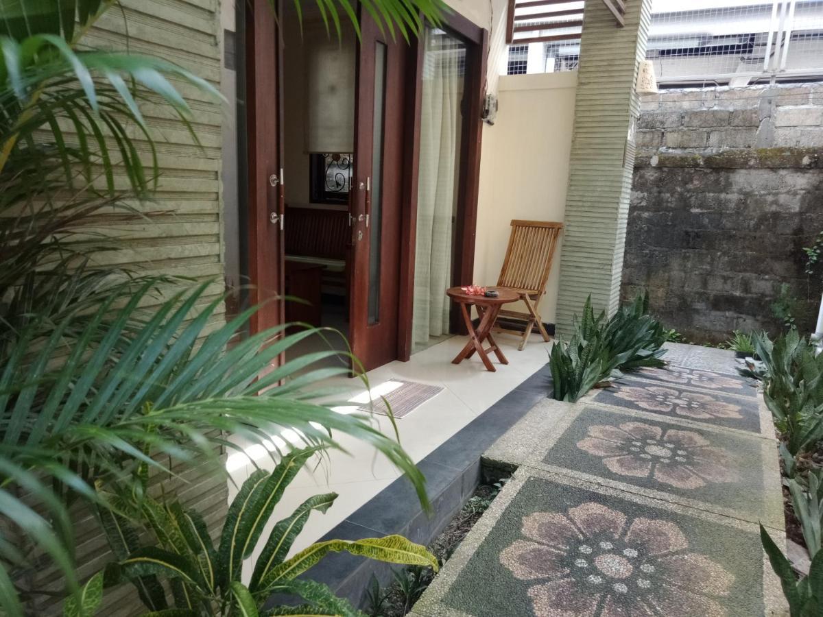 Rika Sanur Homestay Exteriör bild