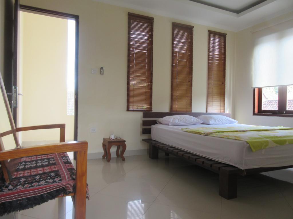 Rika Sanur Homestay Exteriör bild