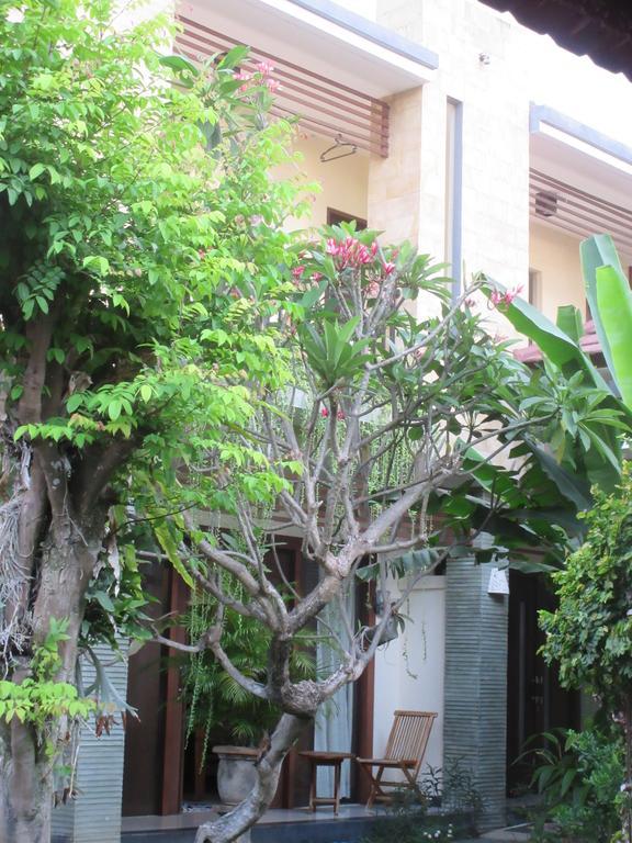 Rika Sanur Homestay Exteriör bild